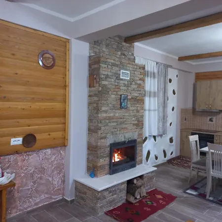 Bujtina Ferienhaus